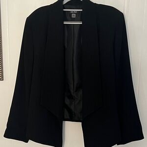 Nine West Women's Elegant Black Blazer